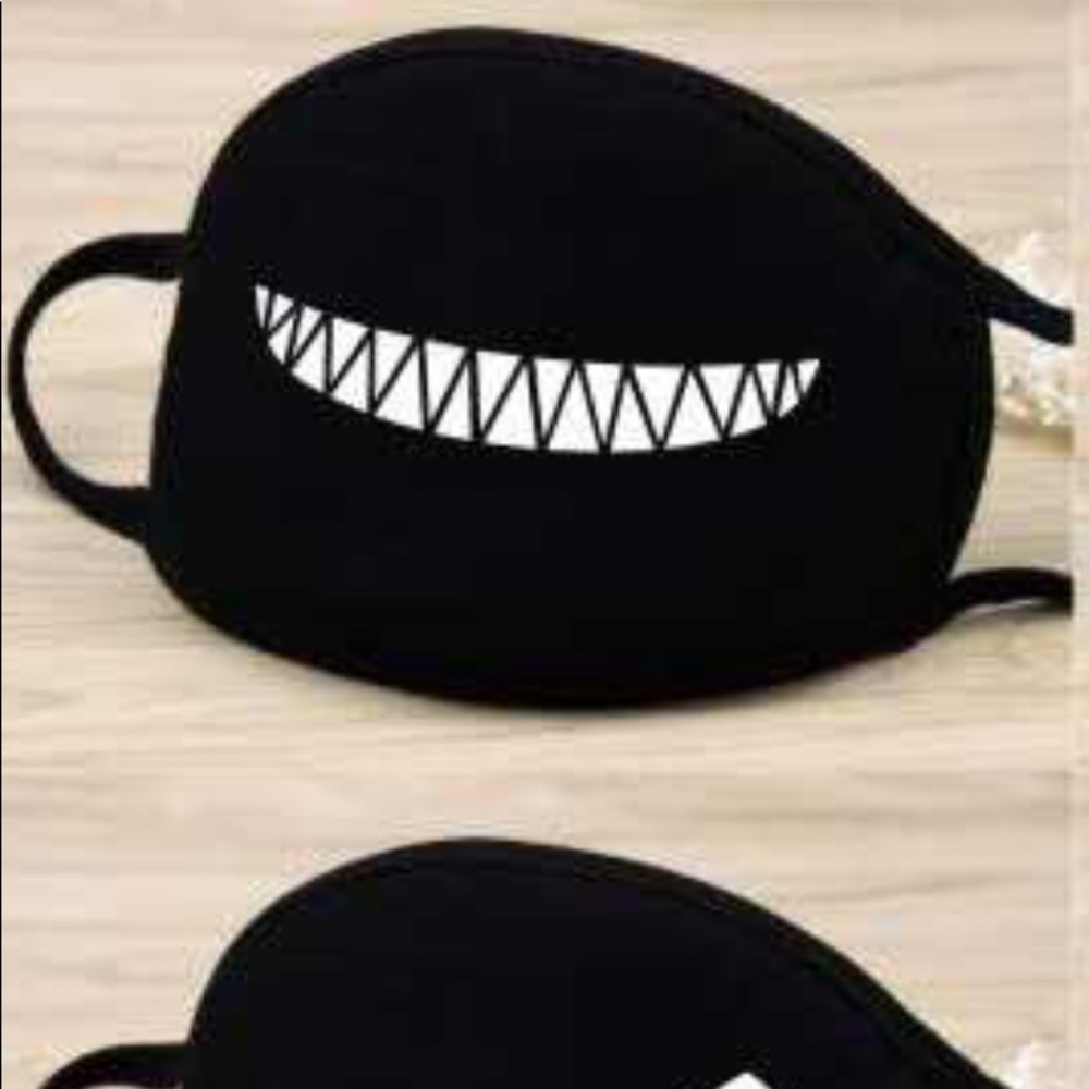 Masks - Picture 3 of 12